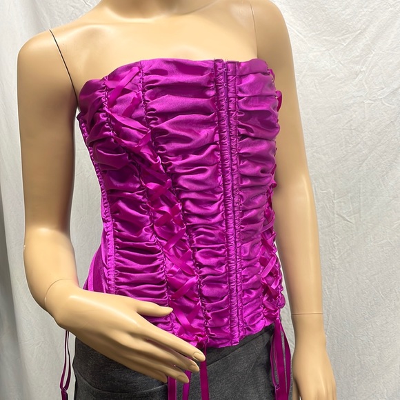 Vintage Fredrick's of Hollywood Sexy Lingerie Fushia Corset Garter Set NWOT  - threedaughtersproperties.com